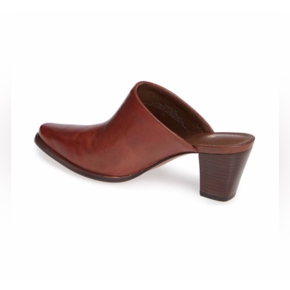 Closeout!▪️NIB Matisse Chunky Heel Leather Mules - Picture 5 of 5